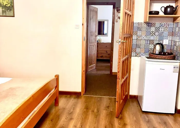 Dom -wolna * كارباش